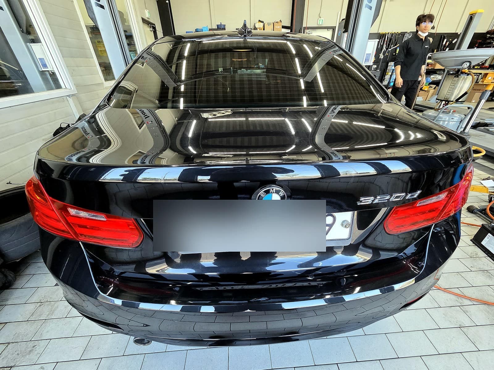 수완광산점 H모터스에 브레이크 경고등으로 입고된 BMW 320d